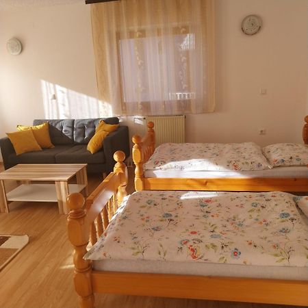 Apartma 27 ครานสกา โกรา ภายนอก รูปภาพ